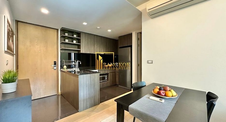 For rent 2 bedrooms condo in Watthana, Bangkok