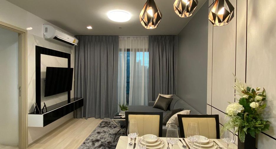 For rent 2 bed condo in Pathum Wan, Bangkok