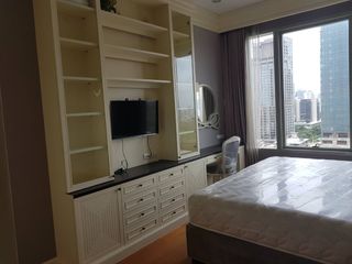 Condo en alquiler de 2 habitaciones en Pathum Wan, Bangkok