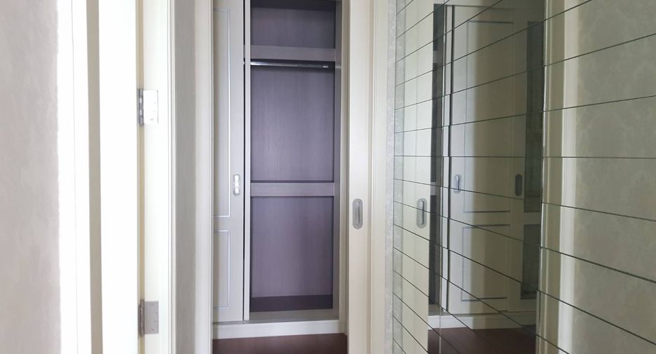 For rent 2 ベッドルーム condo in Pathum Wan, Bangkok