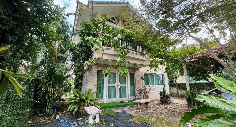 For sale 3 bed house in Mueang Samut Prakan, Samut Prakan