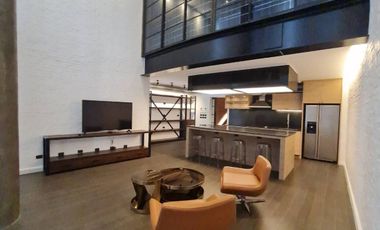 For sale 4 bedrooms condo in Watthana, Bangkok