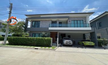 For rent and for sale 4 bed house in Bang Phli, Samut Prakan