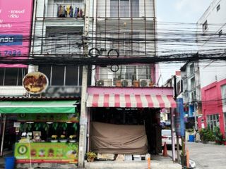 For sale 6 Beds retail Space in Prawet, Bangkok