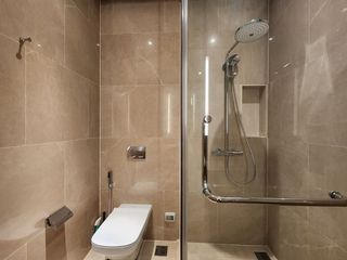 À vendre 1 chambre condo à Khlong San, Bangkok