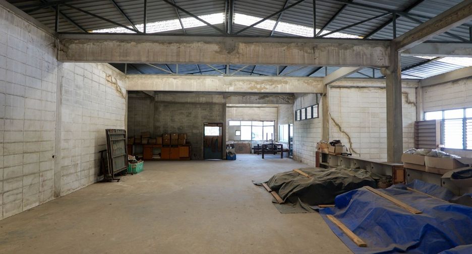 For sale warehouse in Mueang Samut Prakan, Samut Prakan