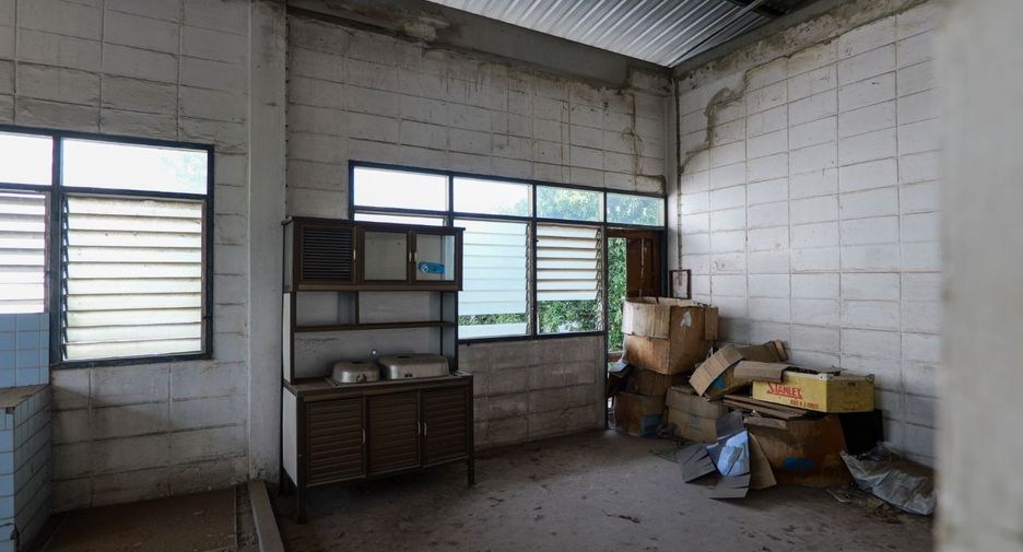 For sale warehouse in Mueang Samut Prakan, Samut Prakan