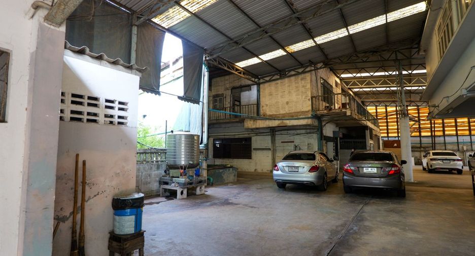 For sale warehouse in Mueang Samut Prakan, Samut Prakan