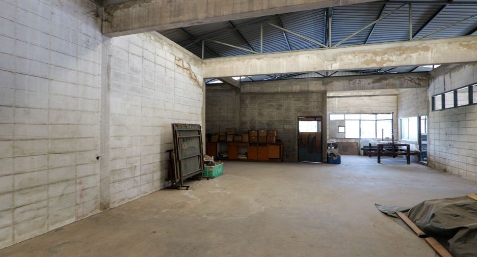 For sale warehouse in Mueang Samut Prakan, Samut Prakan