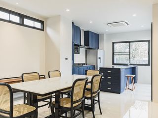 For sale 4 Beds house in Bangkok Noi, Bangkok