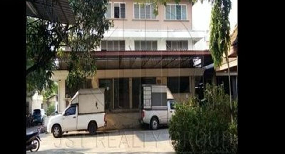 Terreno en venta en Phasi Charoen, Bangkok