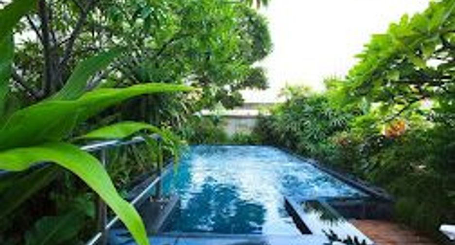 ขาย 32 ห้องนอน โรงแรม ใน คลองเตย, กรุงเทพฯ