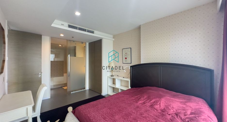 For rent and for sale 1 bed condo in Sathon, Bangkok