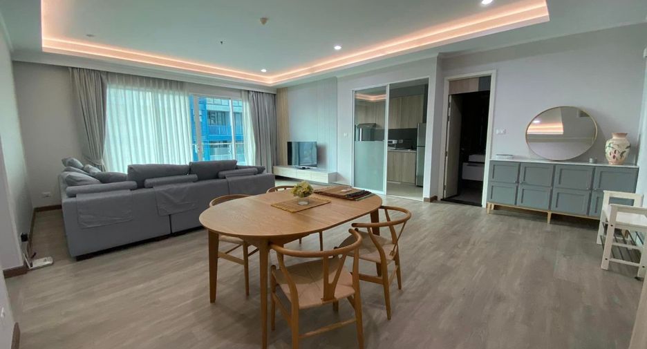 For rent and for sale 3 bed condo in Ratchathewi, Bangkok