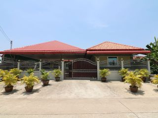 For sale 4 bed house in Lam Plai Mat, Buriram