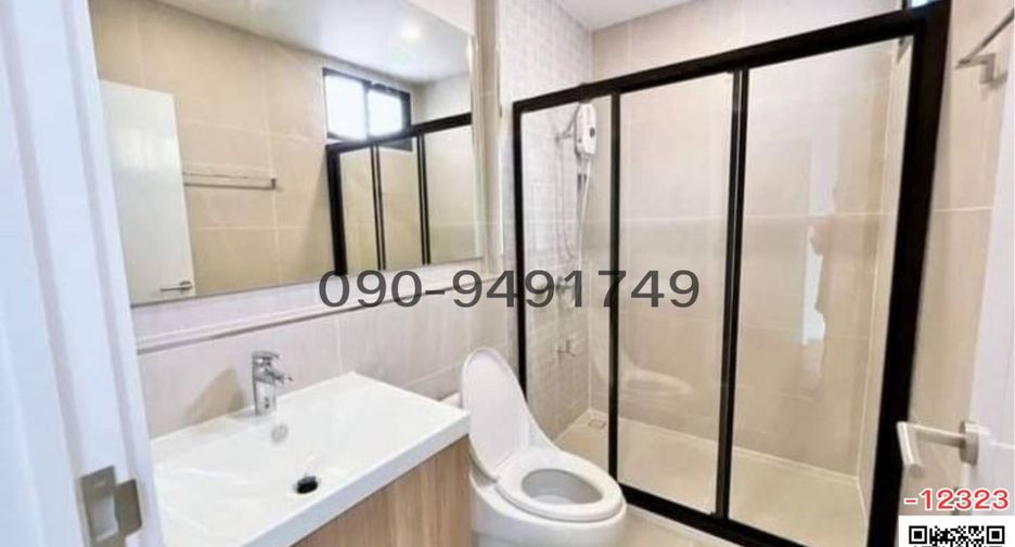 For rent 3 bedrooms townhouse in Chatuchak, Bangkok