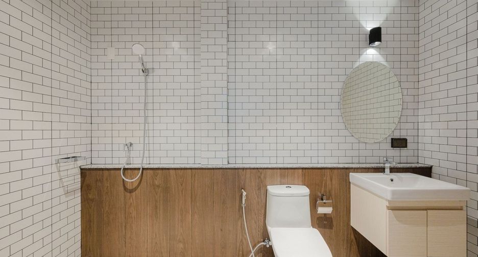 Casa adosada en venta de estudio en Bang Kho Laem, Bangkok