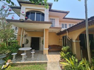 Haus zum Kauf mit 3 Zimmer in Sai Mai, Bangkok