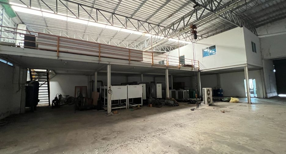 For sale 2 Beds warehouse in Sam Khok, Pathum Thani