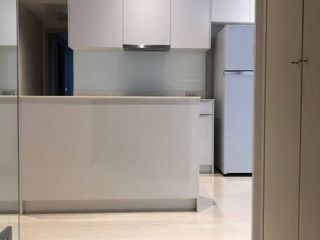 Wohnung zur Miete mit 2 Zimmer in Bang Rak, Bangkok