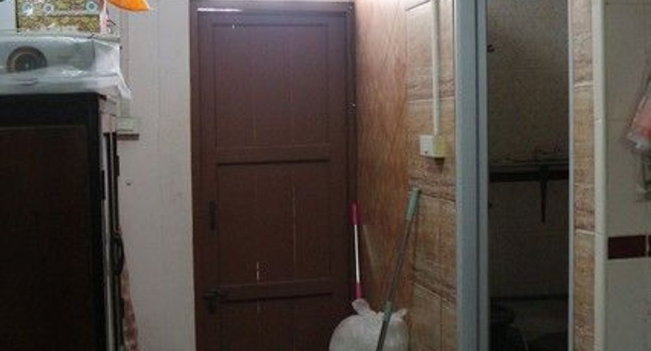 For sale 4 bedrooms retail Space in Chom Thong, Bangkok