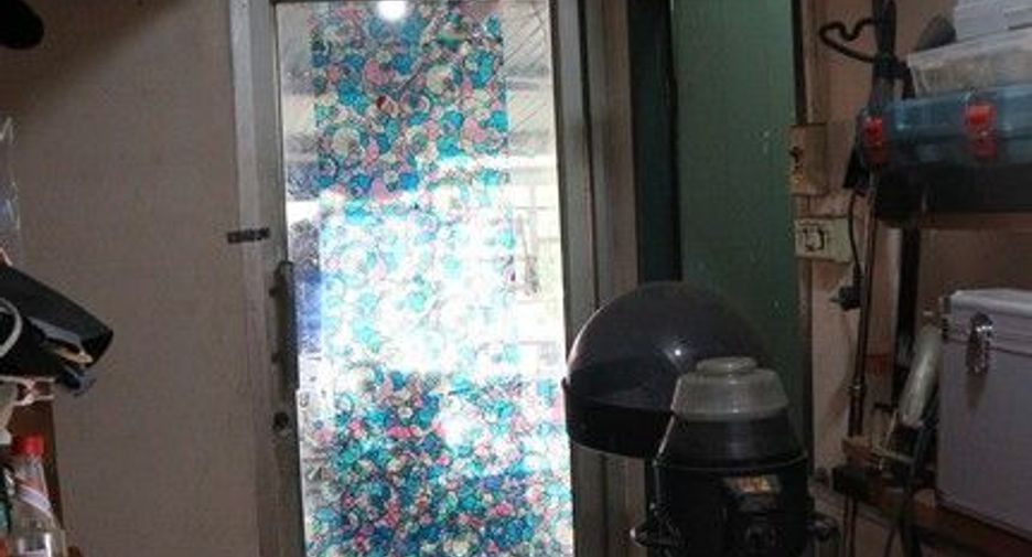 For sale 4 bedrooms retail Space in Chom Thong, Bangkok