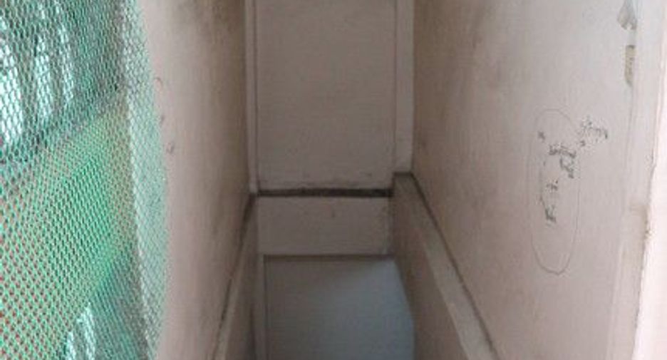 For sale 4 bedrooms retail Space in Chom Thong, Bangkok
