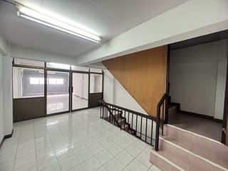 出售 3 卧室 商业空间 在 Bang Na, 曼谷