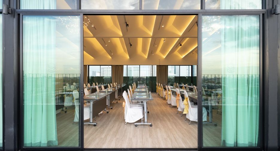 For sale 73 bedrooms hotel in Bang Na, Bangkok