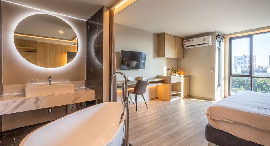 For sale 73 bed hotel in Bang Na, Bangkok