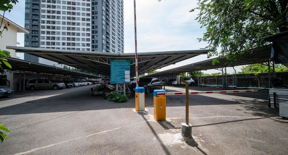 For sale land in Bang Na, Bangkok