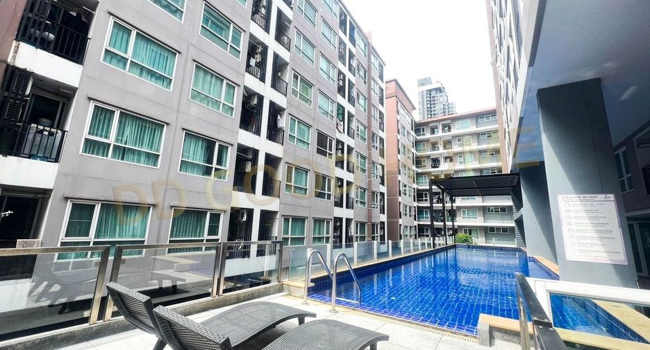 For sale 1 bed condo in Thon Buri, Bangkok