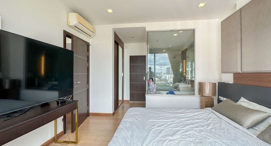 For sale 2 bedrooms apartment in Mueang Chiang Mai, Chiang Mai