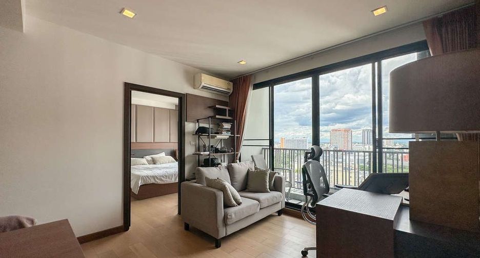 For sale 2 bedrooms apartment in Mueang Chiang Mai, Chiang Mai