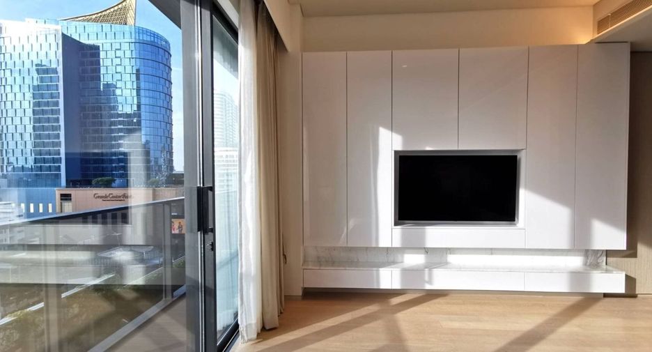 For rent and for sale 2 bedrooms condo in Watthana, Bangkok