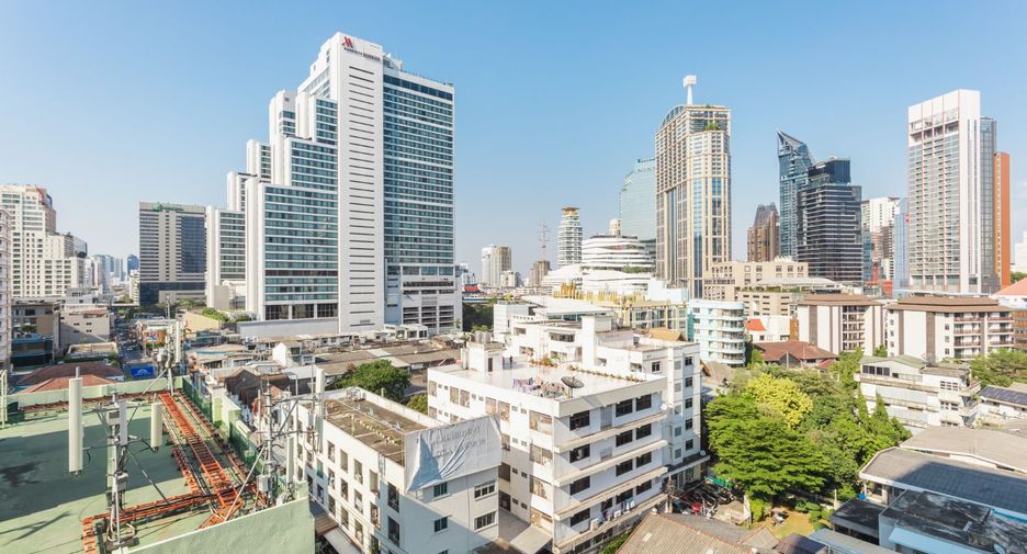 For rent and for sale 3 bedrooms condo in Khlong Toei, Bangkok