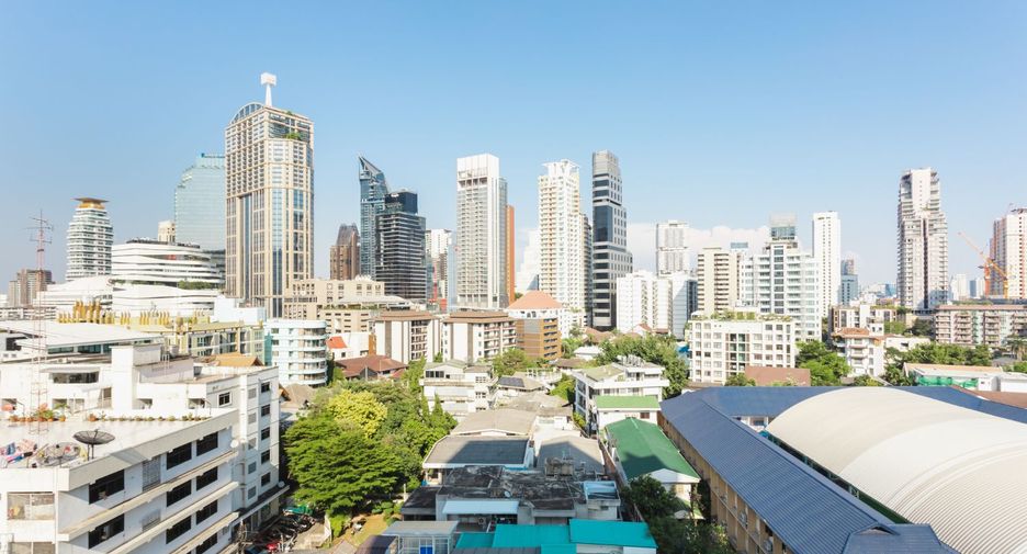 For rent and for sale 3 bedrooms condo in Khlong Toei, Bangkok