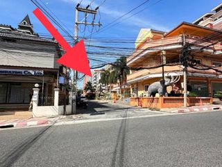 For sale 11 bed hotel in Pratumnak, Pattaya