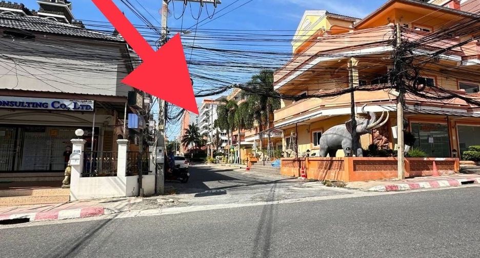 For sale 11 bed hotel in Bang Lamung, Chonburi