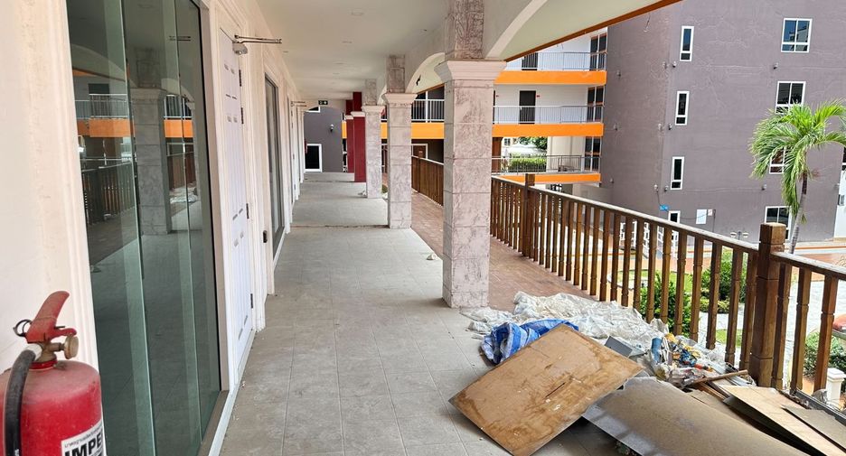 For sale 11 bed hotel in Bang Lamung, Chonburi