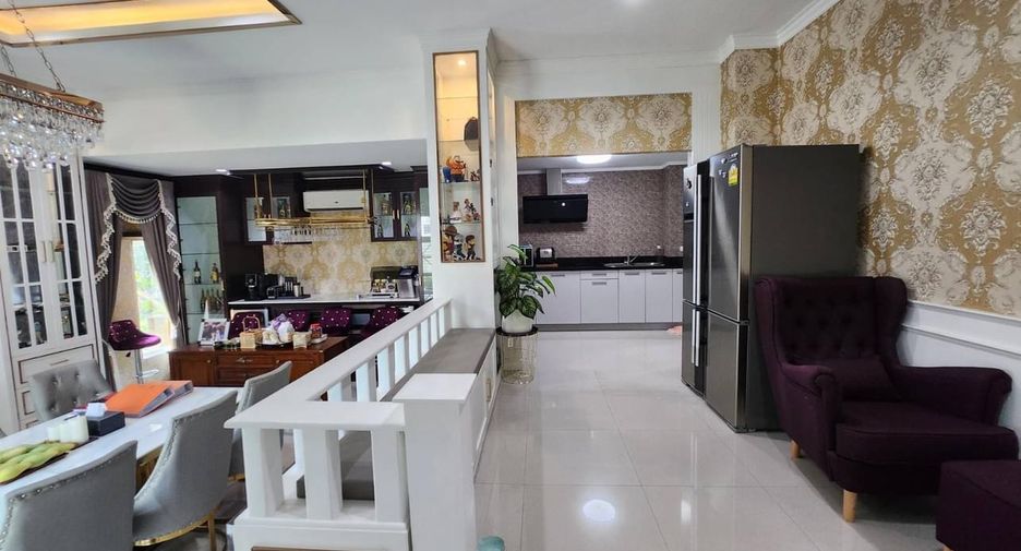 For rent and for sale 4 bed house in Don Mueang, Bangkok
