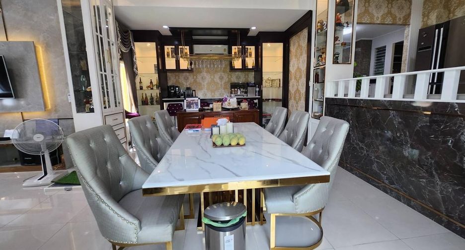 For rent そして for sale 4 Beds house in Don Mueang, Bangkok