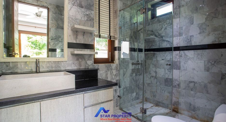 For sale 4 bedrooms villa in Sam Roi Yot, Prachuap Khiri Khan