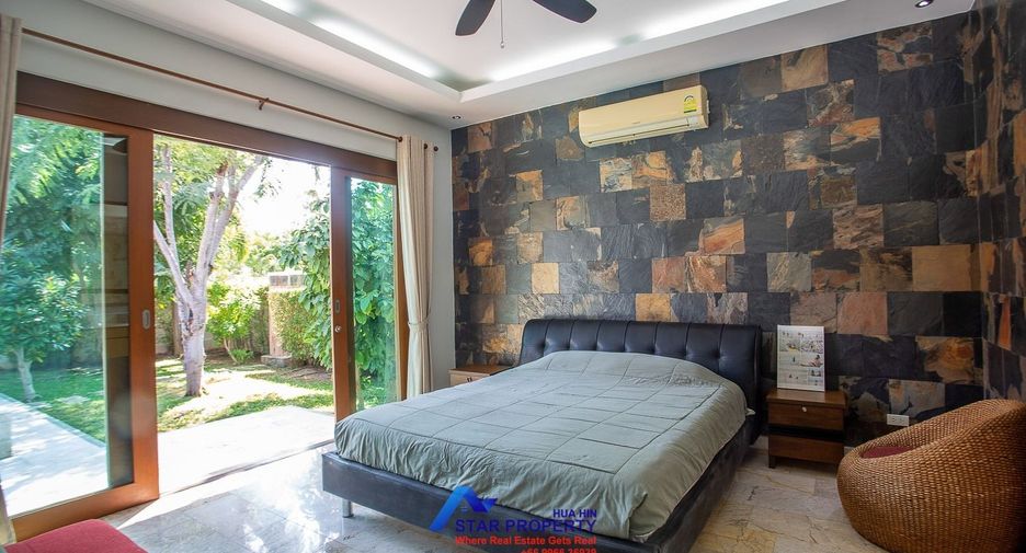 For sale 4 bedrooms villa in Sam Roi Yot, Prachuap Khiri Khan