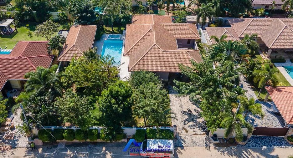 For sale 4 bedrooms villa in Sam Roi Yot, Prachuap Khiri Khan