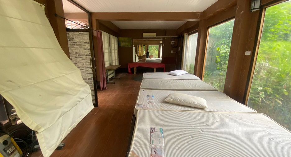 For sale 21 bedrooms hotel in Prachantakham, Prachin Buri