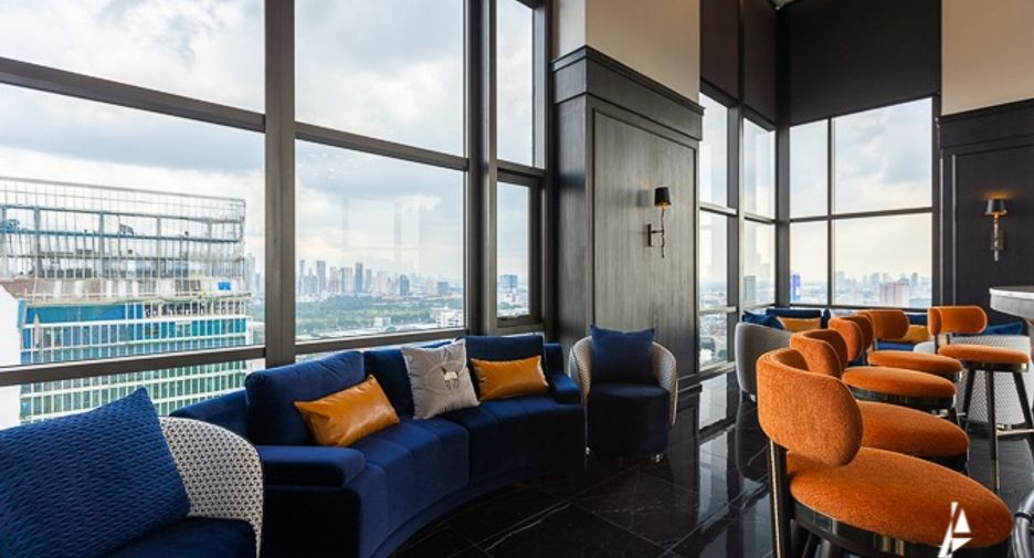 À vendre 2 chambres condo à Pathum Wan, Bangkok