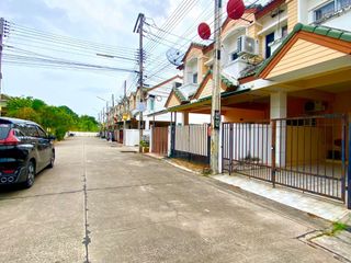 For sale 2 Beds townhouse in Mueang Rayong, Rayong