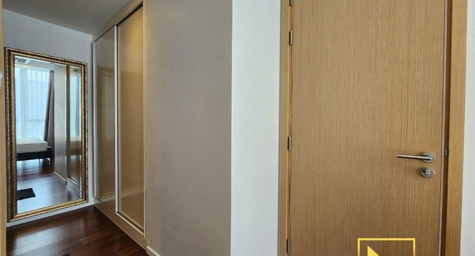 À louer 2 chambres condo à Watthana, Bangkok