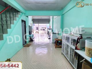 For sale 3 bedrooms retail Space in Bang Khun Thian, Bangkok